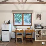 Kozyguru Marrickville Lovely Granny Flat Studio